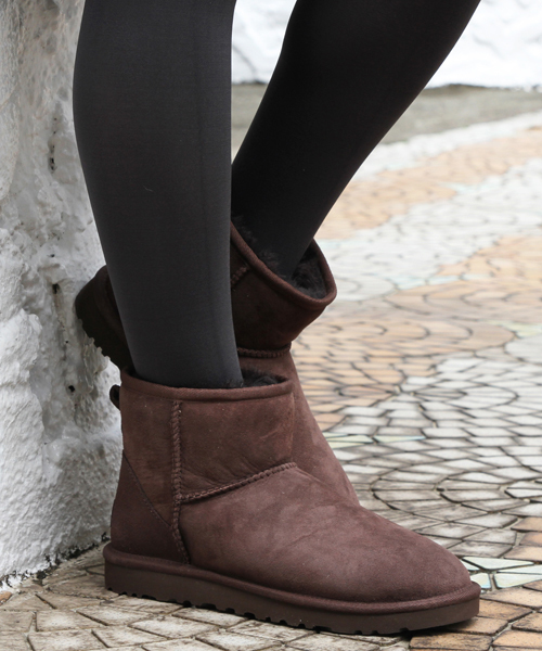 UGG（アグ）の「＜UGG＞クラシックミニ ムートンブーツ ◇（ブーツ
