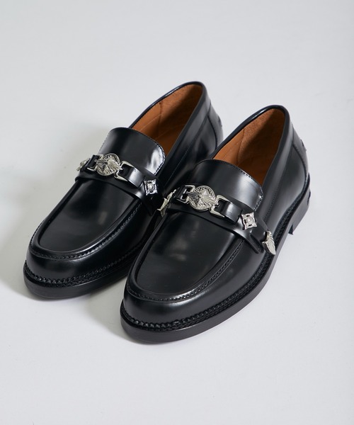 TOGA VIRILIS（トーガ ビリリース）の「LOAFER BLACK POLIDO