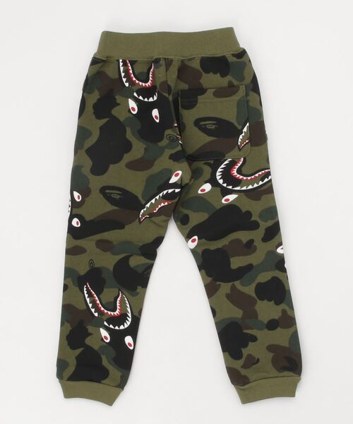 A BATHING APE（アベイシングエイプ）の「SHARK 1ST CAMO SWEAT PANTS