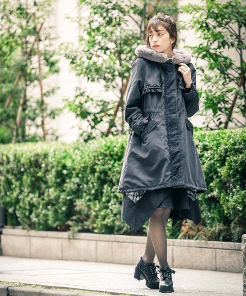 axes femme（アクシーズファム）の「裏キルトモッズコート（モッズ