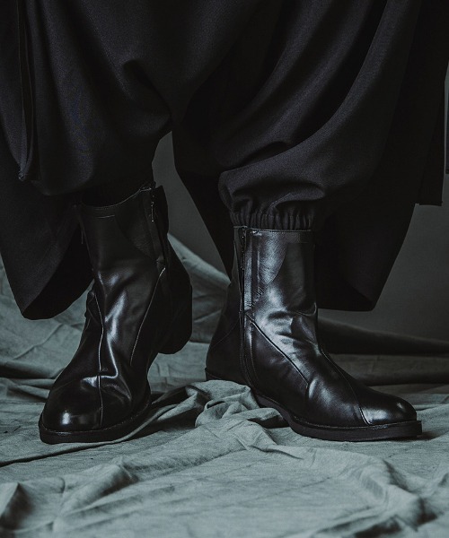 NO ID.（ノーアイディ）の「mko7657-ﾊﾞｯｸZIPﾋｰﾙﾌﾞｰﾂ（ブーツ）」 - WEAR