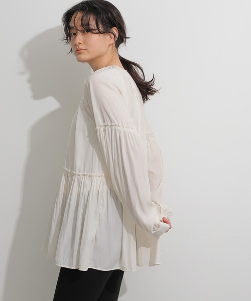 AMERICAN HOLIC（アメリカンホリック）の「ティアードギャザーブラウス