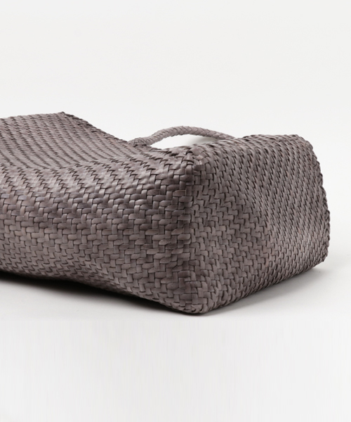 human woman（ヒューマンウーマン）の「CRAIG FOR HUMAN WOMAN レザー