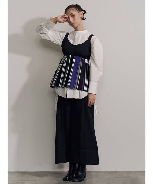 UN3D.（アンスリード）の「マルチストライプニットビスチェ
