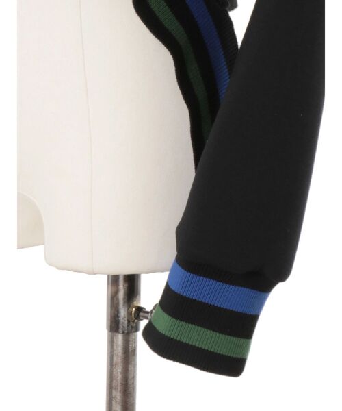 UN3D.（アンスリード）の「リブコンビショートトップ（スウェット