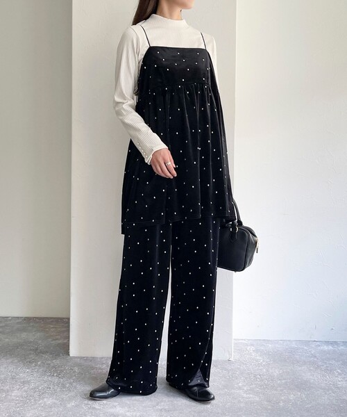 セール】《セットアップ対応》ベロアドット刺繍キャミブラウス