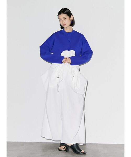 UN3D.（アンスリード）の「イレギュラーヘムショートニット