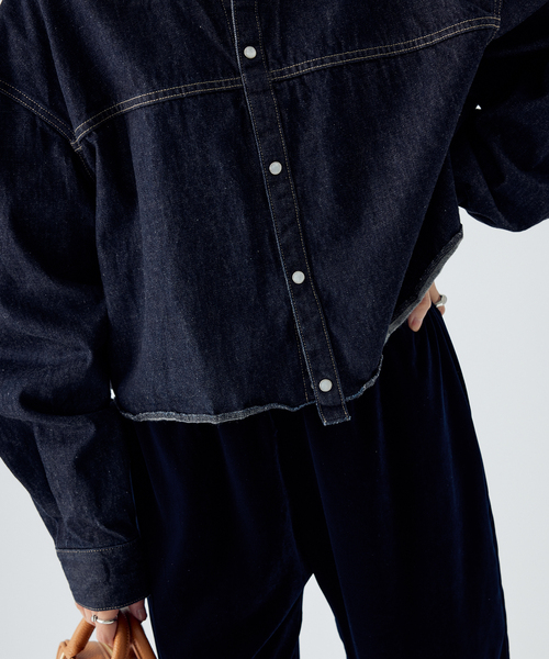 IENA（イエナ）の「KURO/クロ 別注 DENIM SH デニムシャツ（シャツ