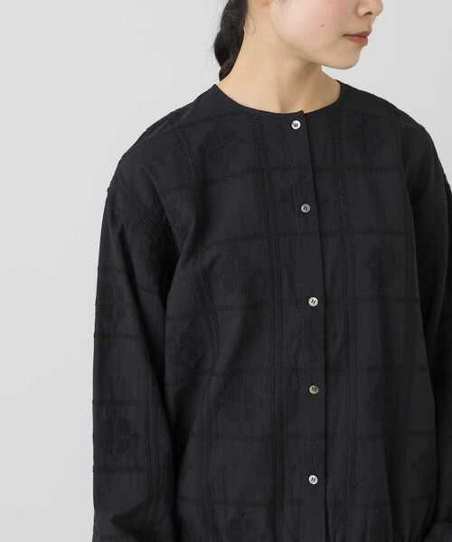 かぐれ（カグレ）の「クロスステッチドロストブラウス（シャツ