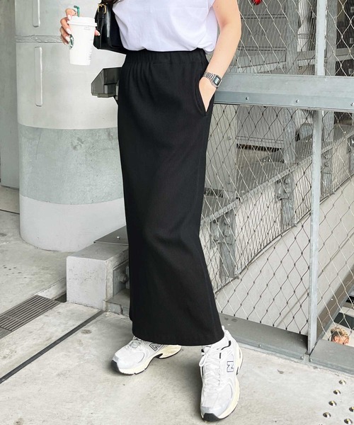 セール】【S-XLサイズ展開/新色追加】-3kg見え！すっきりリブタイト