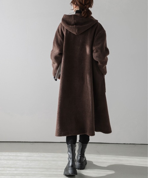 AMELY（エミリー）の「ボアダッフルロングコート（ダウンジャケット