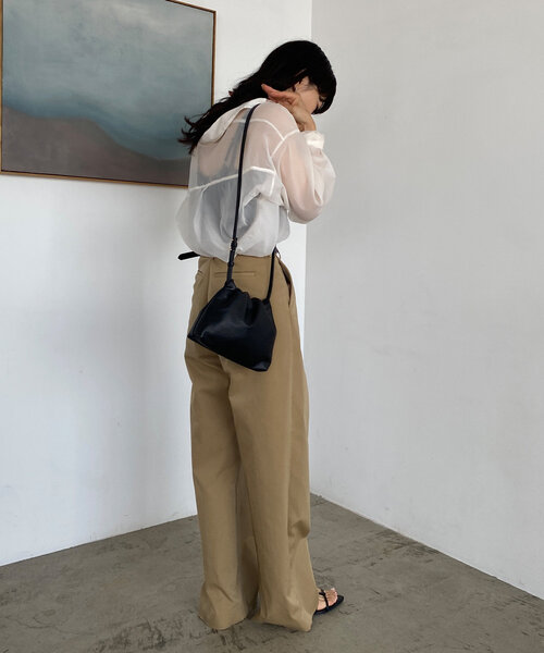 gemeil（ジェムイル）の「【待望の復刻！】ワンハンドルミニショルダー