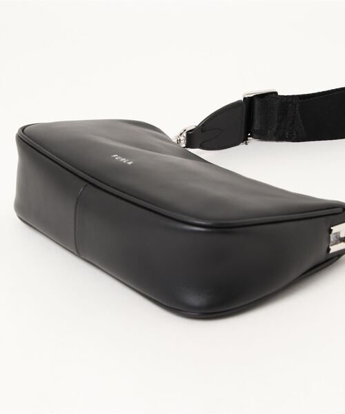 FURLA（フルラ）の「FURLA MOON S SHOULDER BAG（ショルダーバッグ