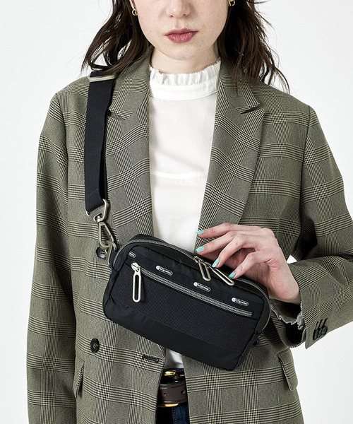 LeSportsac（レスポートサック）の「ESSENTIAL RECT XBODY ブラックC