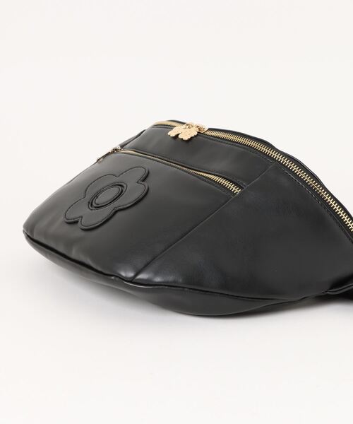 MARY QUANT（マリークワント）の「フロントポケットデイジーパッチ