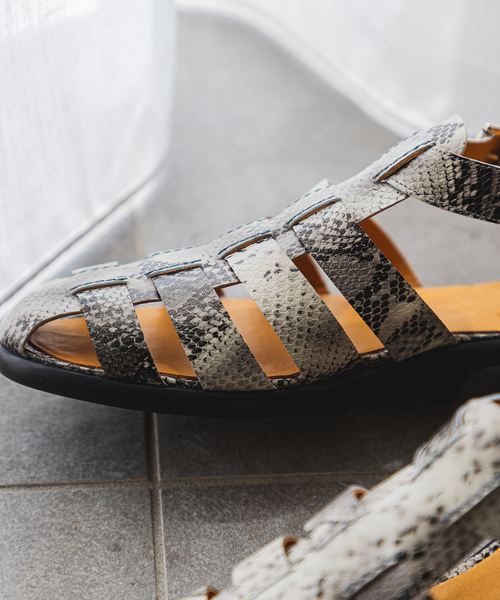 セール】【HIROSHI TSUBOUCHI / ヒロシ ツボウチ】別注 グルカサンダル