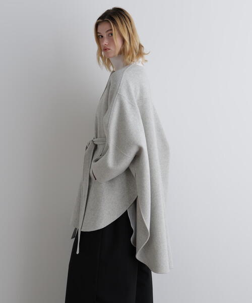 ◇ソフトウールリバーサークルコート（ノーカラーコート）｜LE PHIL
