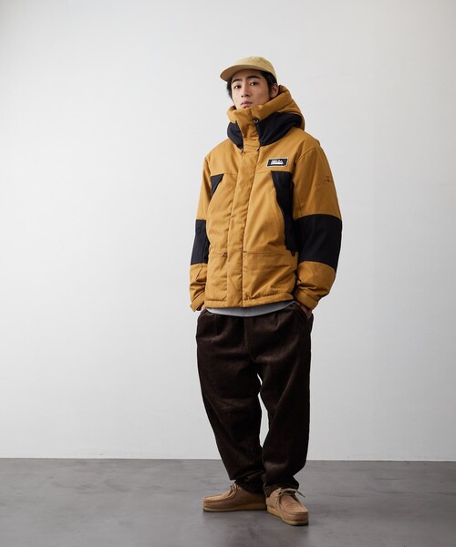 FIRST DOWN（ファーストダウン）の「別注 難燃パネルショートダウン