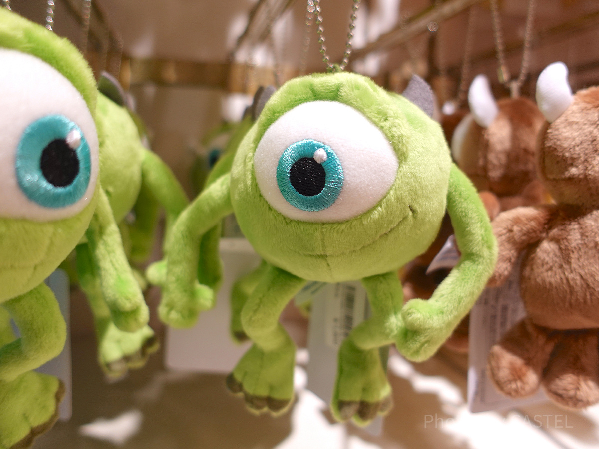 マイクぬいぐるみバッジ| キャステル | CASTEL ディズニー情報