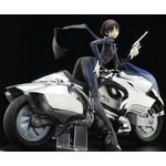 銀色の輝きを纏い、新島真withヨハンナ、再び登場！フィギュア