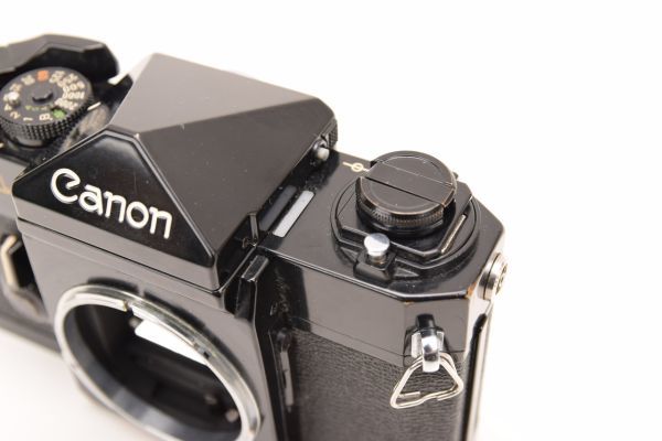 Canon F-1 古いフィルムカメラ買取 | 遺品整理なら出張査定します