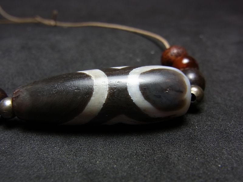 古代ジービーズ（ancient dzi mig chig pa ）老一眼天珠 オリジナル