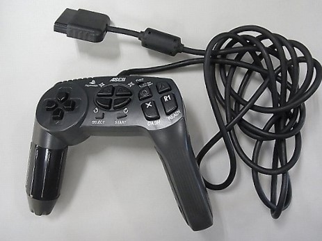 BEEP ゲームグッズ通販 / 【中古ハード】PSバイオハザード専用