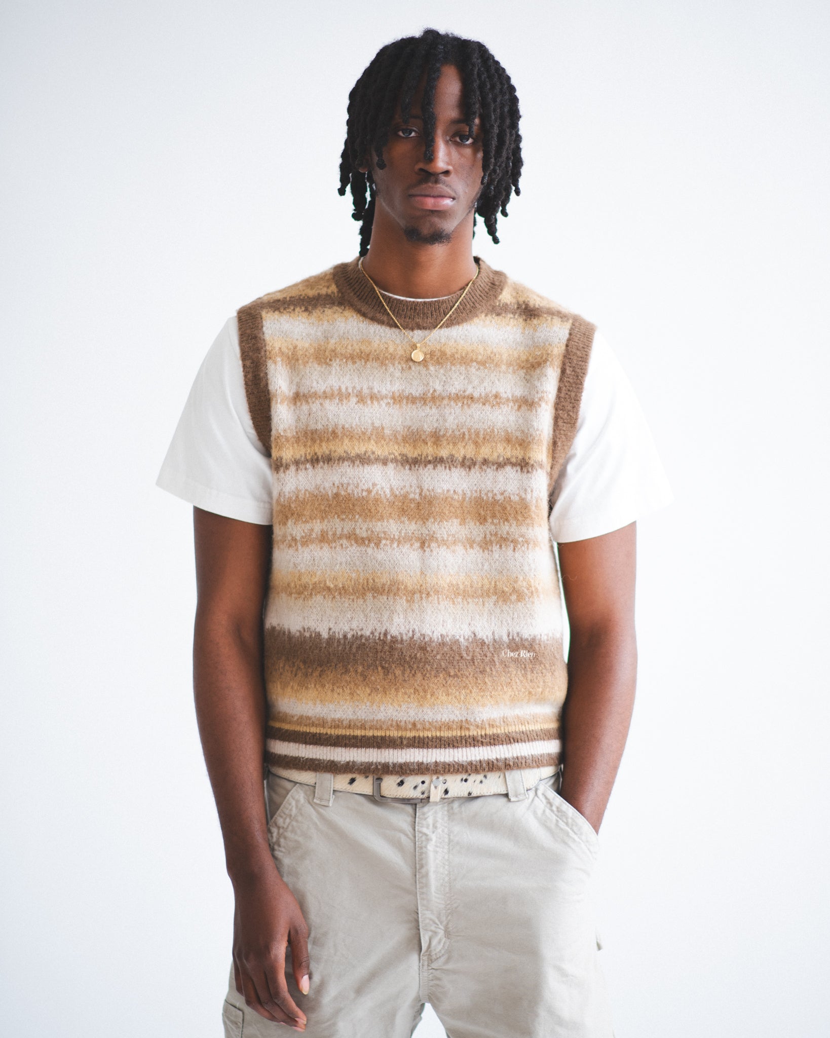 Gradient Stripe Sweater Vest – Chez Rien