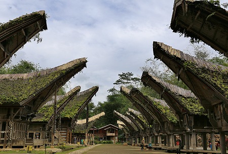 ケテケスの家と墓