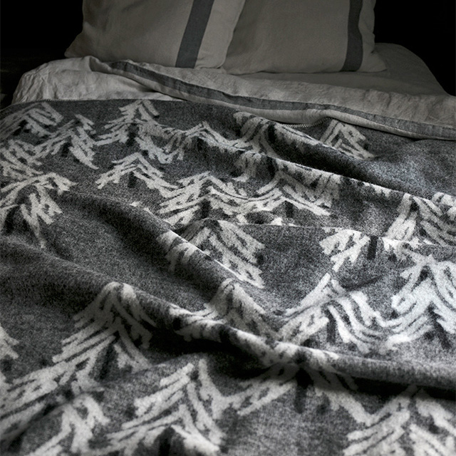 LAPUAN KANKURIT ラプアンカンクリ｜ブランケット（130x200cm）KUUSI
