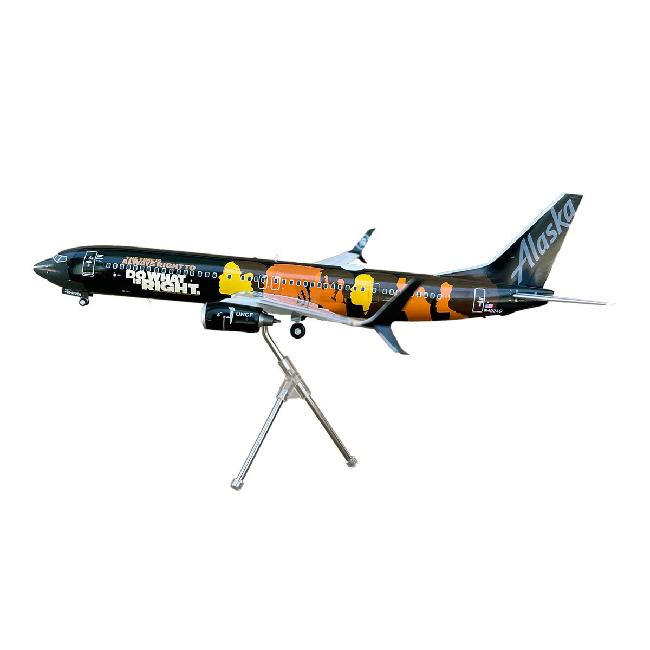 1/200 Scale Gemini 737-900ER Commitment Flaps Down - Alaska Airlines