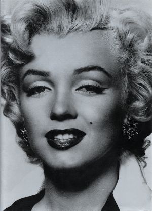マリリン・モンロー写真集 1945-1962 新品本・書籍 | ブックオフ公式