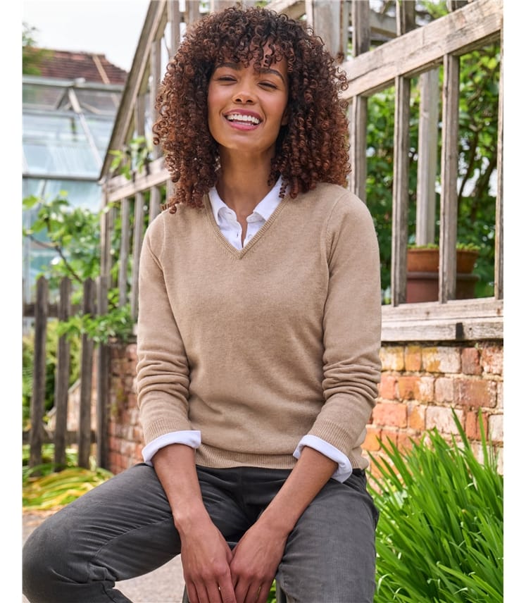 Camel | Cashmere & Merino V Neck Knitted Sweater | WoolOvers US