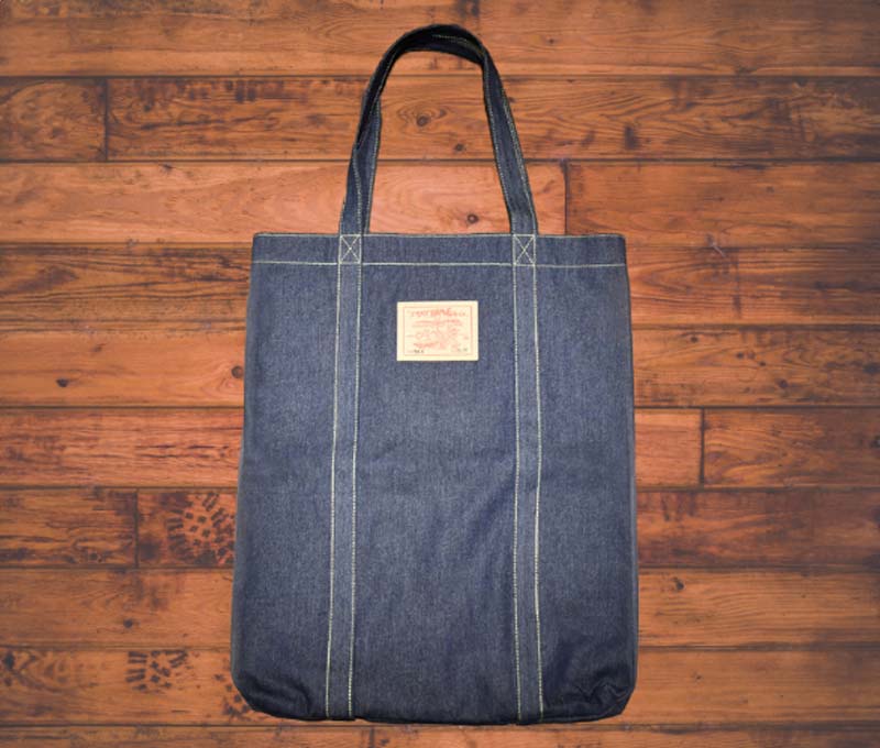 デニムトートバッグ – STAY BRAVE | 新しい地図