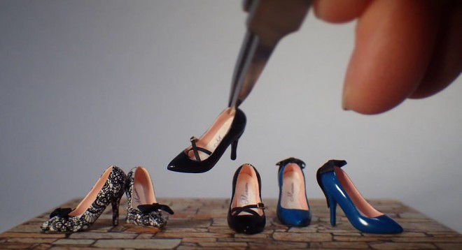 小さすぎるハイヒールに驚きと称賛の声 SNSで話題のミニチュア作家