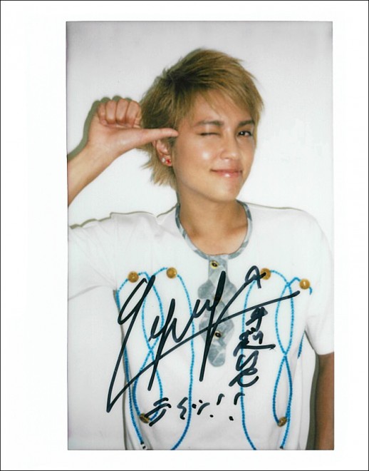 手越祐也さん直筆サイン入りチェキ | オリコンニュース（ORICON NEWS）