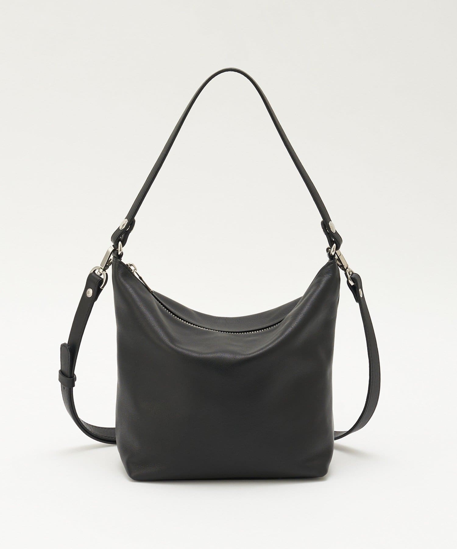 3/4～価格改定》ソフトレザーシンプルショルダーバッグ | russet