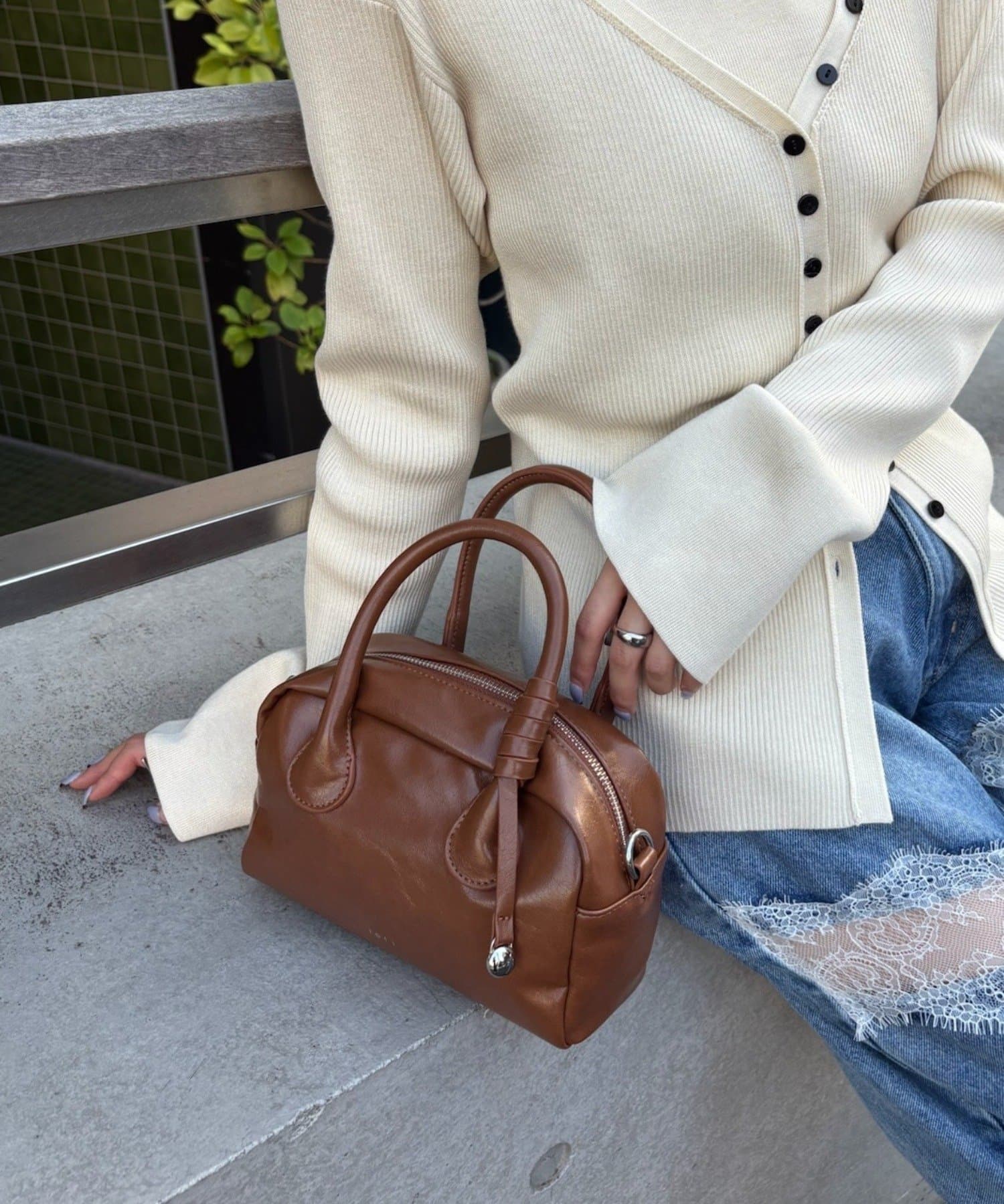 loti サークルプレート付きスクエアボストンBAG | mystic(ミスティック