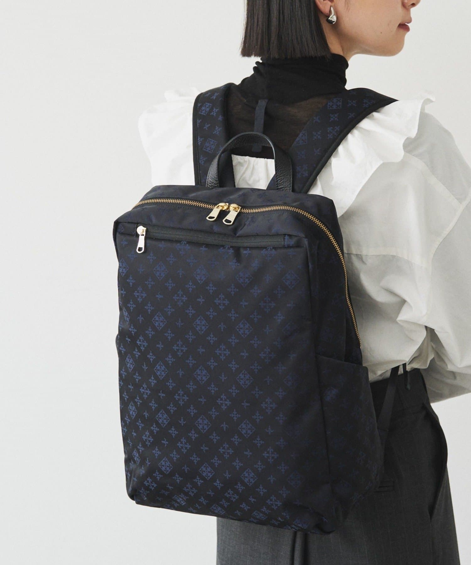 a4 pc ケース ノート リュック・バックパック | 通販・人気ランキング