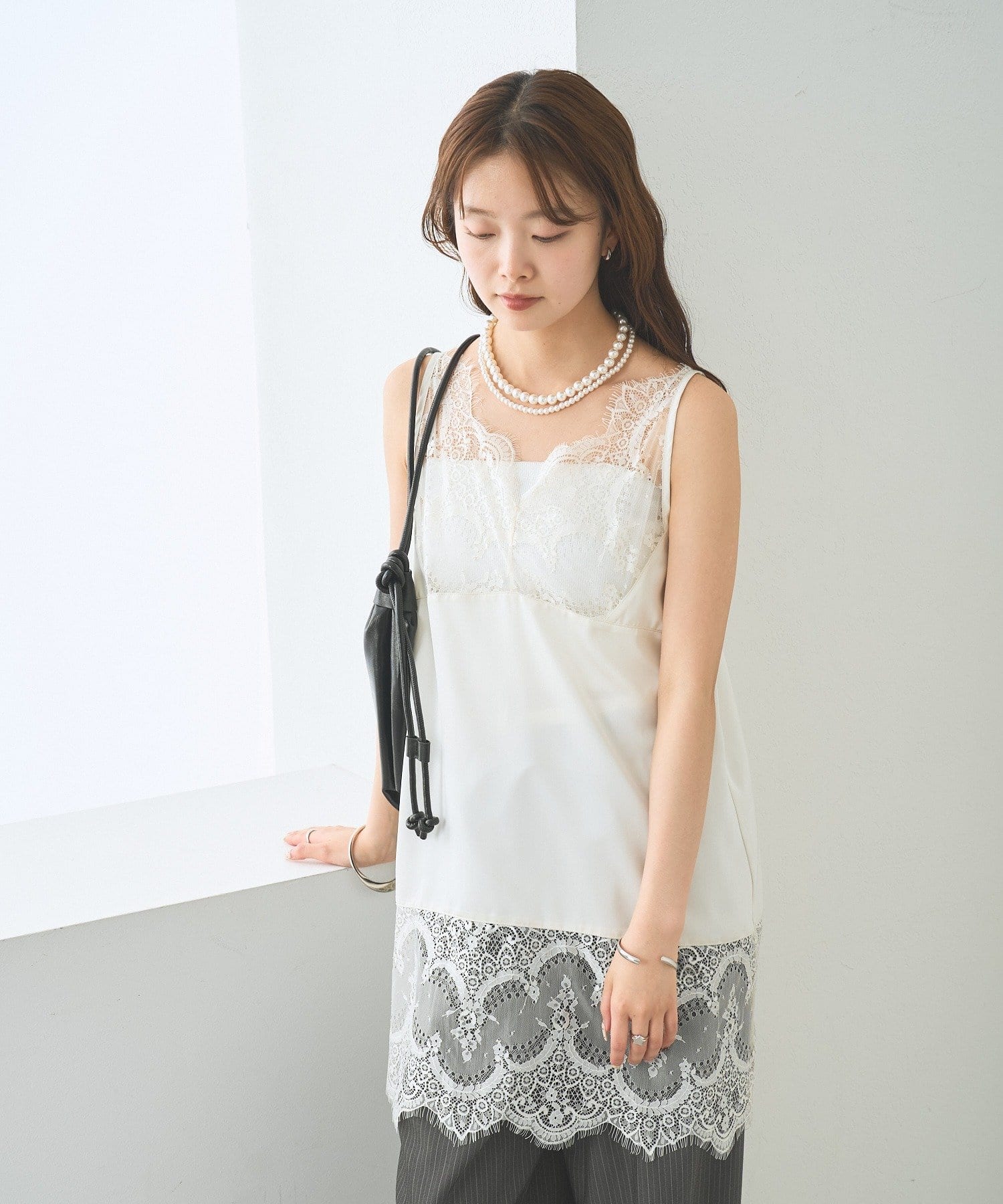 大人っぽいレイヤードスタイルに】《新色ピンク》レースサテン