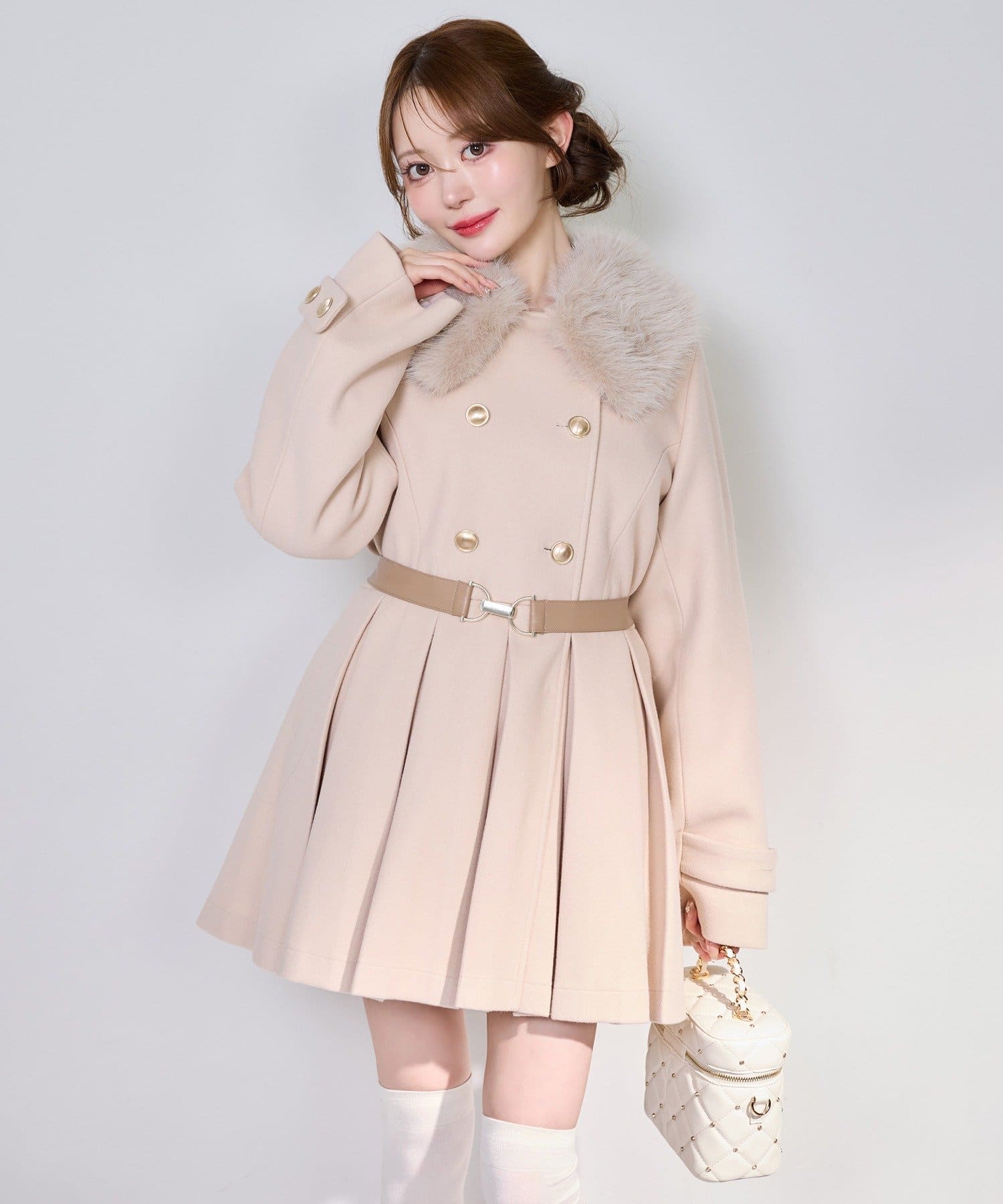 ウエストベルト付きフェイクファー襟ミドルコート | one after another