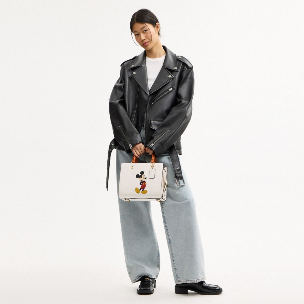 公式】COACH – コーチ | 【DISNEY X COACH 】ローグ 25 / ミッキーマウス