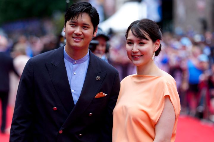 大谷が見せた＂真美子夫人ファースト＂の姿勢 1年ぶりに2ショットで