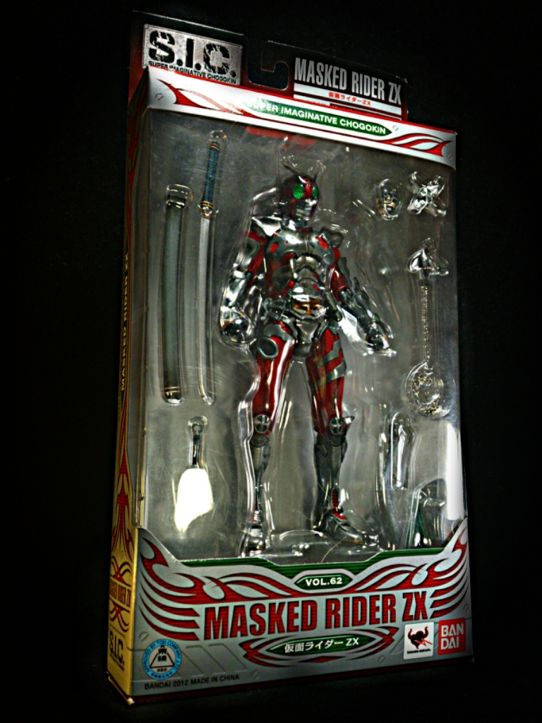 Toy Review ] S.I.C. volume 62 – Kamen Rider ZX | Locust