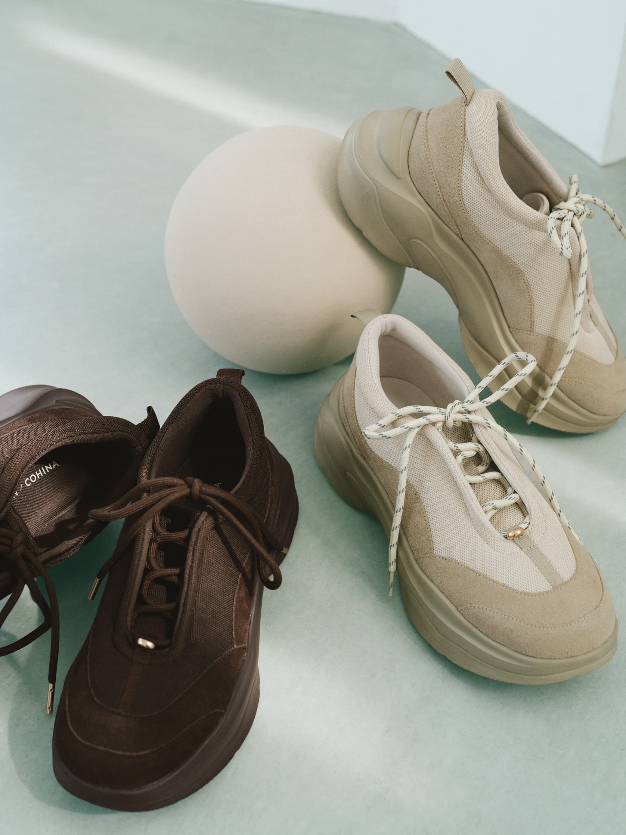 LE TALONコラボ】2WAYレースアップスニーカー | 小柄・低身長女性向け