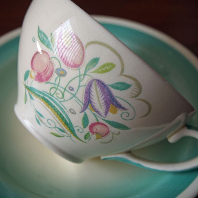 スージークーパー カップ＆ソーサー 【ドレスデンスプレイ/ グリーン