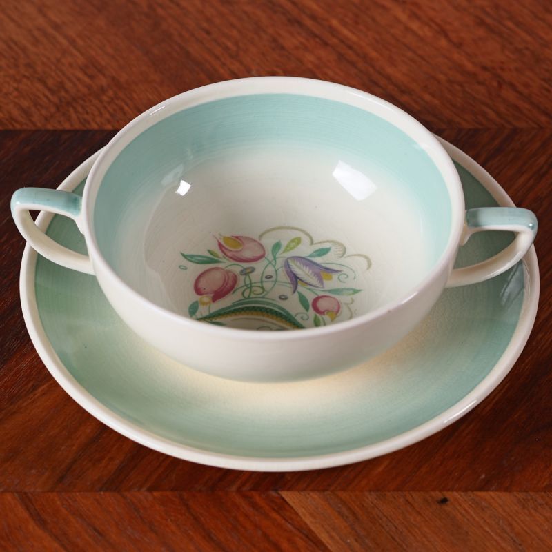 スージークーパー スープカップ＆ソーサー 【ドレスデンスプレイ