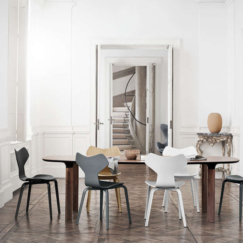 FRITZ HANSEN（フリッツ・ハンセン）グランプリチェア カラード