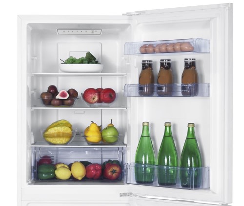 幅54.5cmのコンパクトサイズが使いやすい！冷凍冷蔵庫230Lを