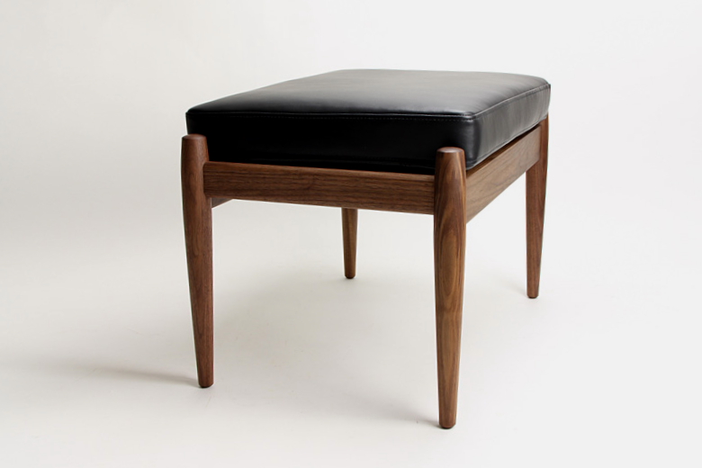 宮崎椅子製作所 / 宮崎椅子製作所 / Paper Knife sofa ottoman | cosha